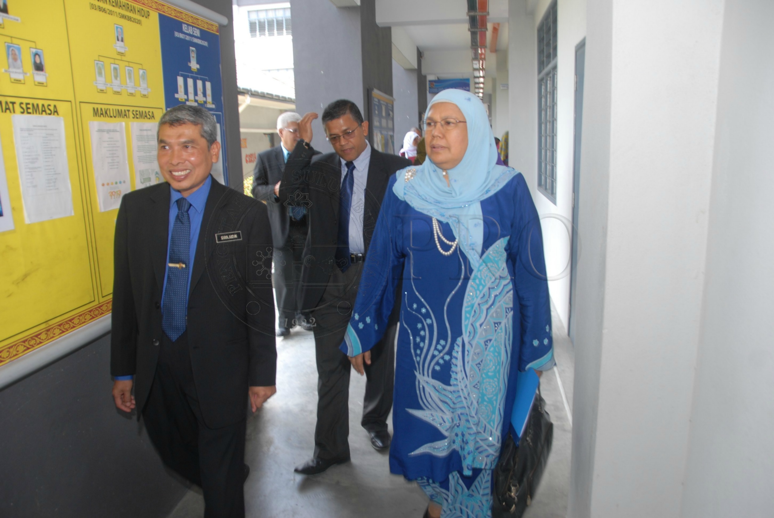 PRO 14 01 SEKOLAH FBA 8146